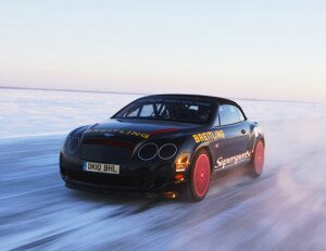 Bentley побил рекорд скорости на льду